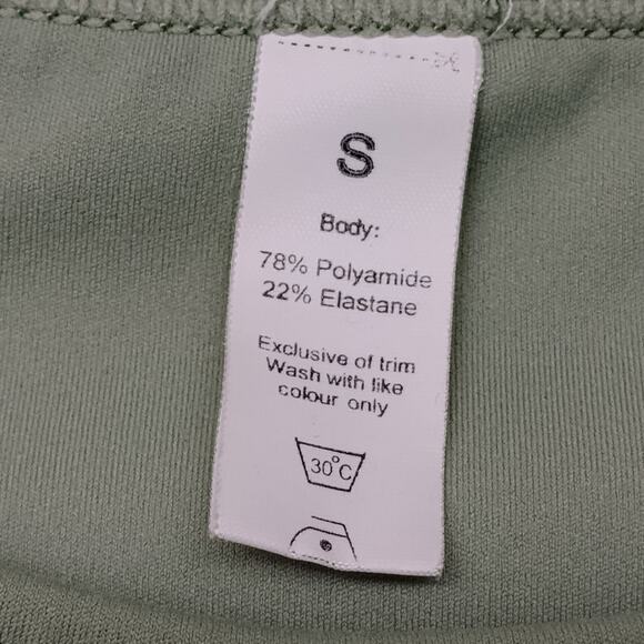 Athletic Long Sleeve Tee Size Small Light Green Round Neckline Pullover - Picture 6 of 7